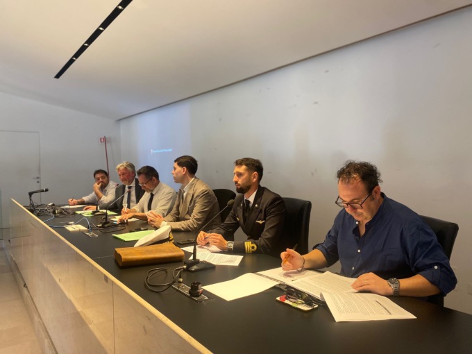 Stagione estiva, incontro in comune con le forze dell’ordine