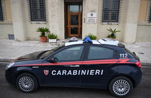 Furto di energia elettrica, denunciata