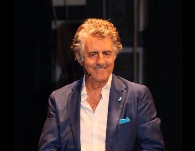 “Lo spettacolo abbraccia la solidarietà” al Teatro D’Annunzio