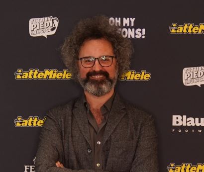 “Che ci faccio QUI?”, la rassegna si concluderà con Simone Cristicchi