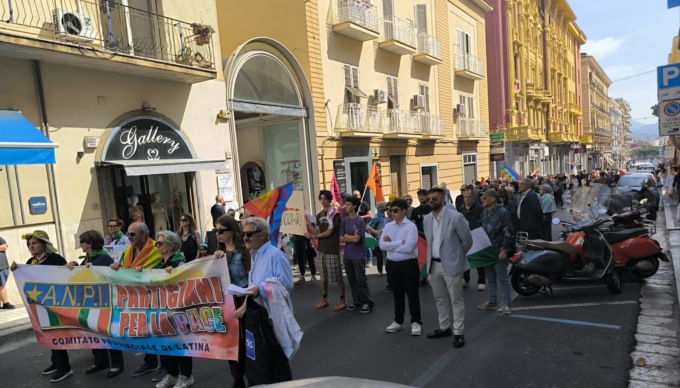 “No alla guerra”, la manifestazione dell’ANPI