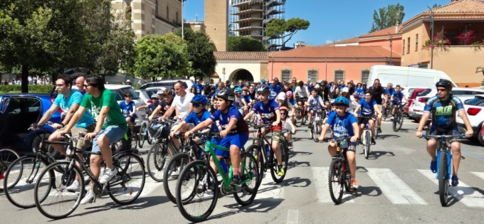 Bicincittà, una festa con tremila partecipanti