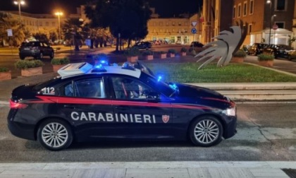 Soprese a rubare in un supermercato, denunciate due donne di origine romena