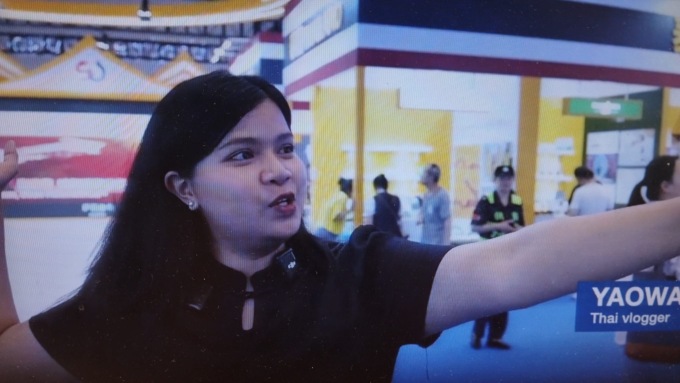 Cina: vlogger thailandese avverte vitalità del mercato a fiera intl. Chongqing