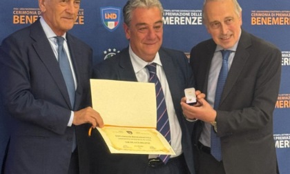FIGC, premiato il dirigente di Fondi Nicola Ciarlone per i 40 anni di attività
