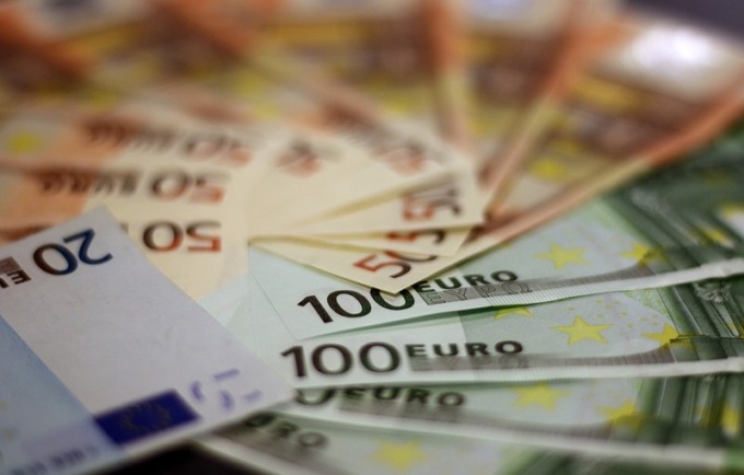 Partite iva e fatture, gli obblighi