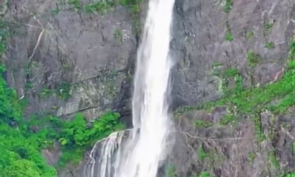 Cina: magnifica cascata sul monte Lushan nel Jiangxi