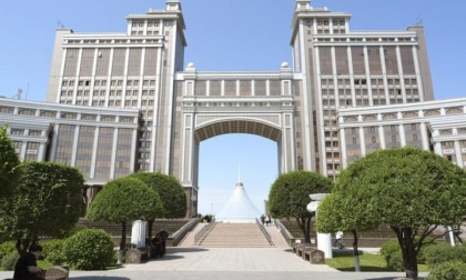 Kazakistan: panorama estivo di Astana (1)