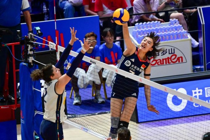 Sport: partita tra Cina-Italia di Pool 5 alla VNL femminile (3)