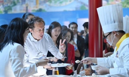 Cina: Tianjin ospita serata culturale di Summer Davos 2025 (2)