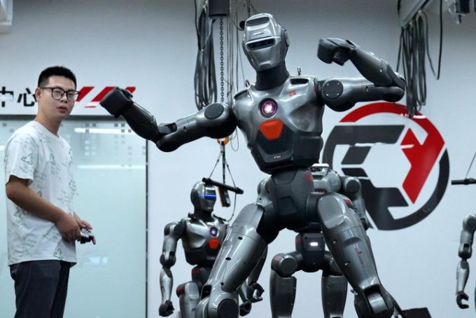 Cina: Guangdong sviluppa industria dei robot (1)