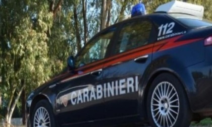 Evade dai domiciliari, arrestato