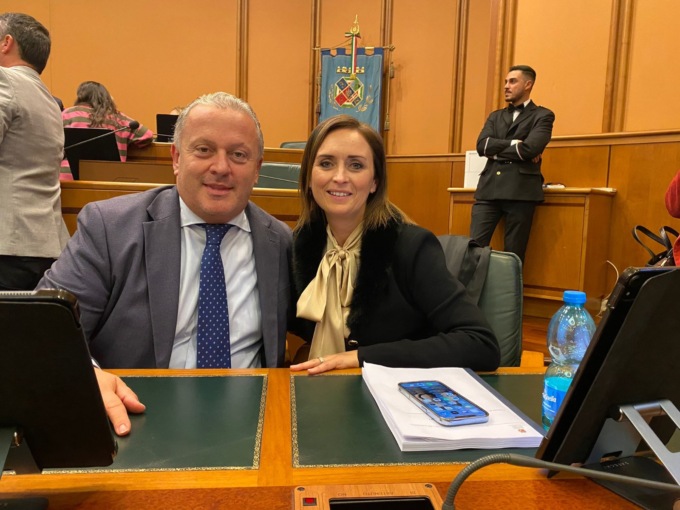 1,8 milioni di euro per interventi di efficientamento energetico su scuole e impianti sportivi