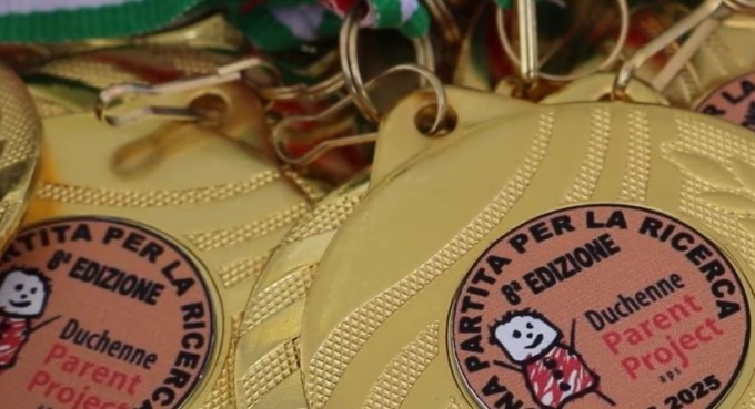 “Un calcio alla distrofia muscolare”, tutti in gol nella partita per la ricerca