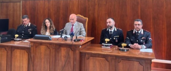 Certificati falsi per tornare a guidare, tre misure cautelari