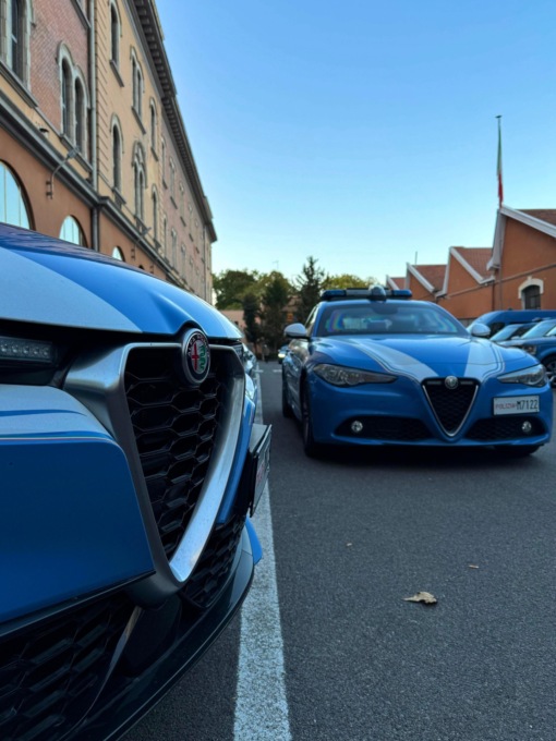 Trovato in auto con 18 mila euro, denunciato un uomo