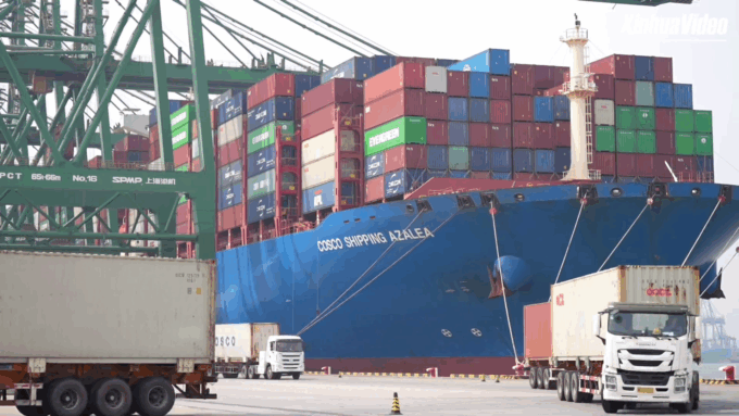 Cina: porto Tianjin rafforza rete globale di spedizioni marittime