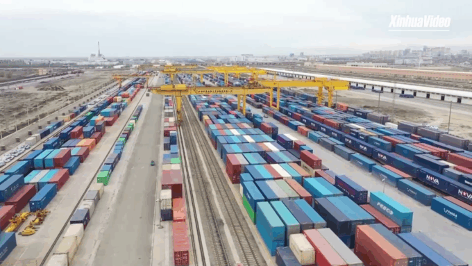 Cina: porto di Horgos registra aumento attività di trasporto