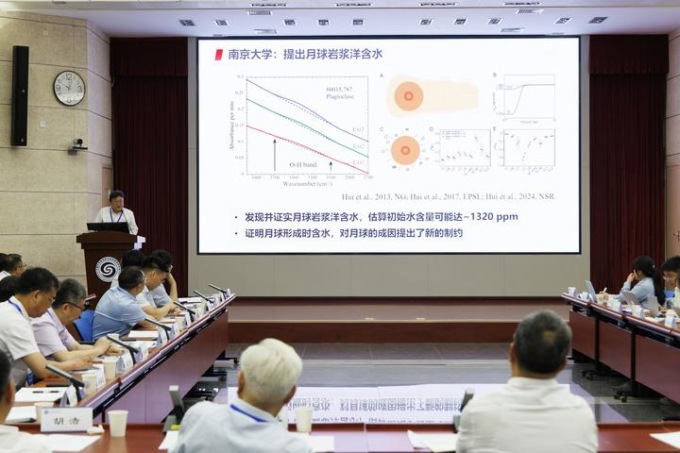 Cina: Pechino, conferenza stampa di CAS su campioni lunari Chang’e-6 (2)