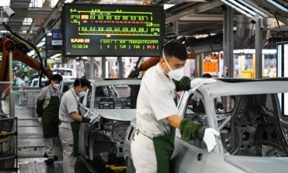Cina: profitti delle principali imprese industriali in calo dell'1,8% nel primo semestre