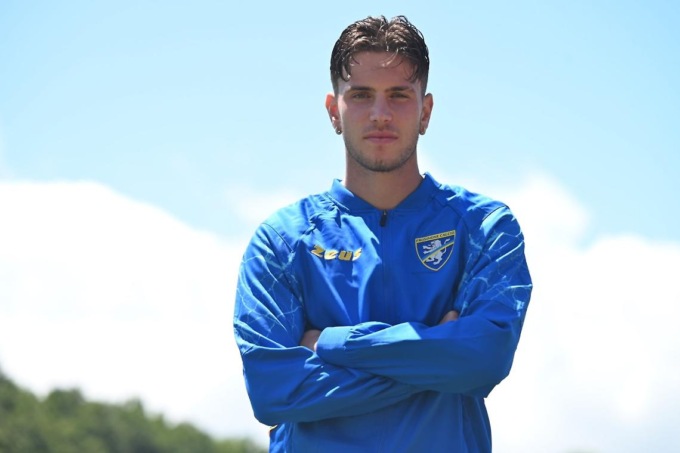 Antonio Raimondo si presenta. L’attaccante è a caccia di rivincite