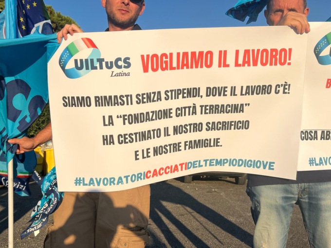 Fondazione Città di Terracina, protestano gli ex dipendenti