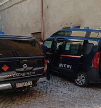 Allarme bomba, evacuato il Comune ma dell’ordigno nessuna traccia: “Uno scherzo di pessimo gusto”