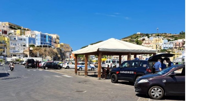 Movida e turismo, isola sorvegliata speciale. I controlli dei carabinieri