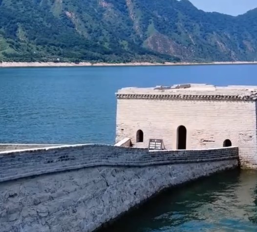 Cina: sezione sommersa di Grande Muraglia riemerge nello Hebei