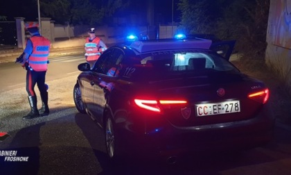 Picchia la nonna e la compagna, arrestato un 27enne