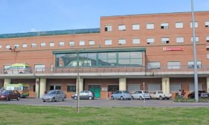 Aggredisce un'infermiera dell'ospedale, arrestato