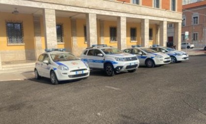 Occupazioni di suolo pubblico in zona pub, controlli della Polizia Locale