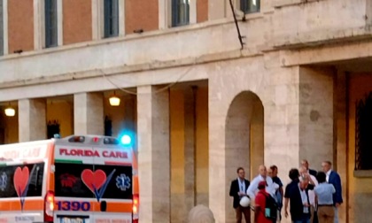Caos in consiglio comunale. Urla e schiaffi nei corridoi e la maggioranza si spacca su ABC