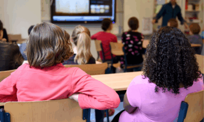 Cina: tasso iscrizione del 97% per gli studenti disabili nella scuola dell'obbligo