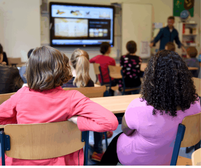 Cina: tasso iscrizione del 97% per gli studenti disabili nella scuola dell’obbligo