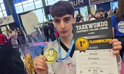 Latina, Nicolò Sevagian si veste d’azzurro