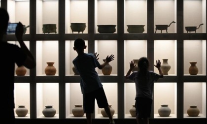 Cina: bambini svolgono attività durante vacanze estive (1)