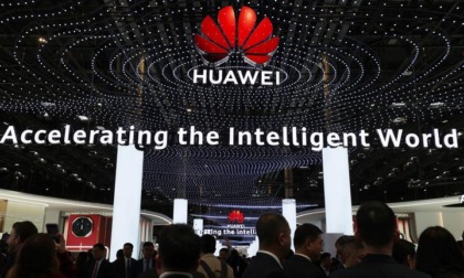 Cina: Huawei rende open-source ecosistema software di chip