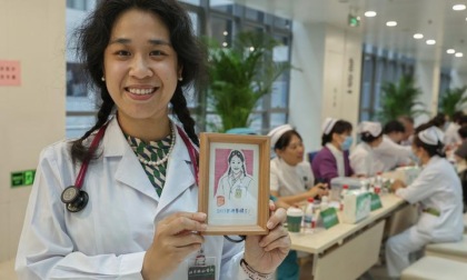 Cina: evento a Pechino per celebrare ottava Giornata dei Medici (1)