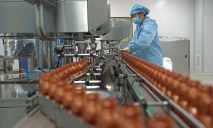 Cina: funzionario sanitario, industria farmaceutica seconda a livello globale