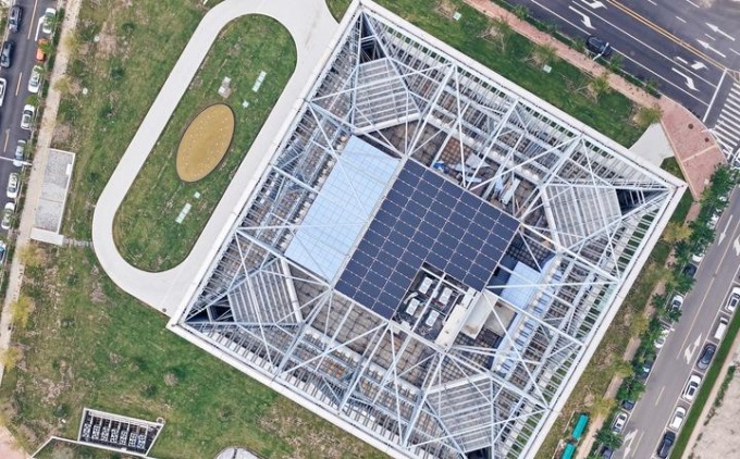 Cina: in funzione primo edificio a ultra zero emissioni di carbonio al mondo a Qingdao (1)