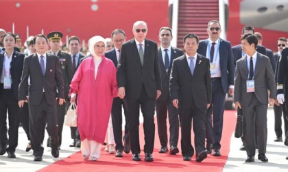 Cina: arrivo del presidente turco Erdogan per il vertice SCO 2025