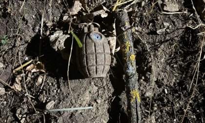 Bomba a mano in via Capo D'Africa