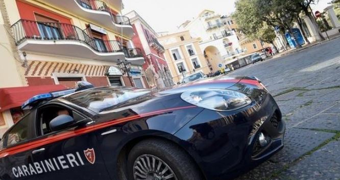 Gravi carenze igienico sanitarie, chiusa attività commerciale