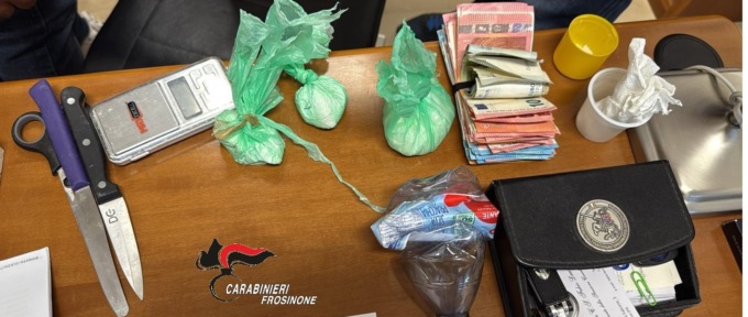 Spaccio di cocaina, arrestato dai Carabinieri