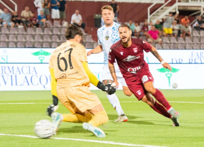 Serata horror, Latina travolto a Trapani 6-0