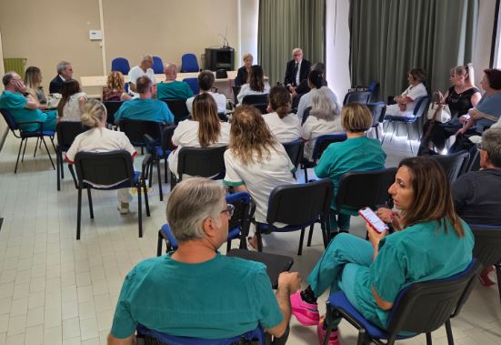 I vertici della ASL in visita all’ospedale “Santissima Trinità’ confronto diretto con il personale