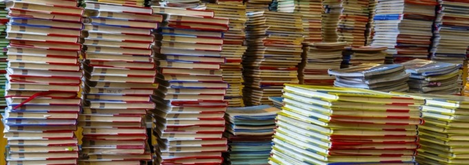 Rincari corredi scolastici, i consigli del Codacons