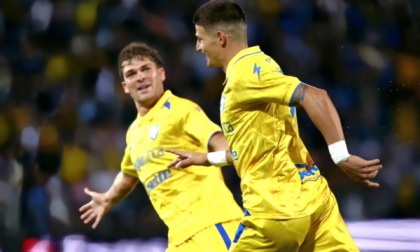 Frosinone - Avellino 2-0, buona partenza per i canarini