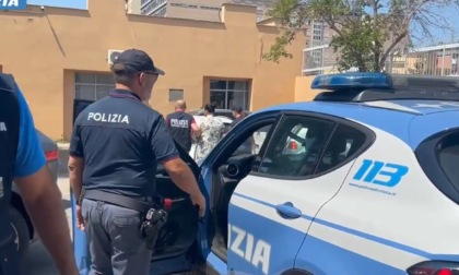 Aggredisce l'ex compagna e ferisce il figlio con un coltello, arrestato